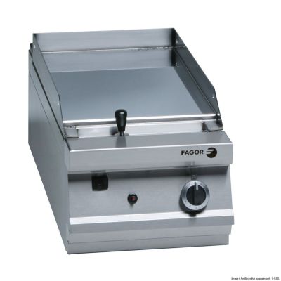 F.E.D. Fagor 900 series natural gas chrome 1 zone fry top FTG-C9-05L