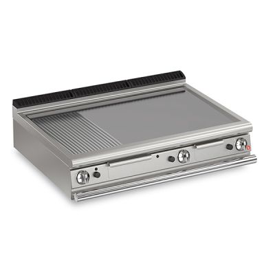 Baron | Q70FTT/G1220 | Queen7 Countertop Gas Flat/Ribbed Mild Steel Griddle Plate Thermostat Cont. - 1200mm