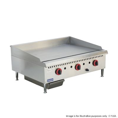 F.E.D. Gasmax GG-36 Three burner NG Griddle Top